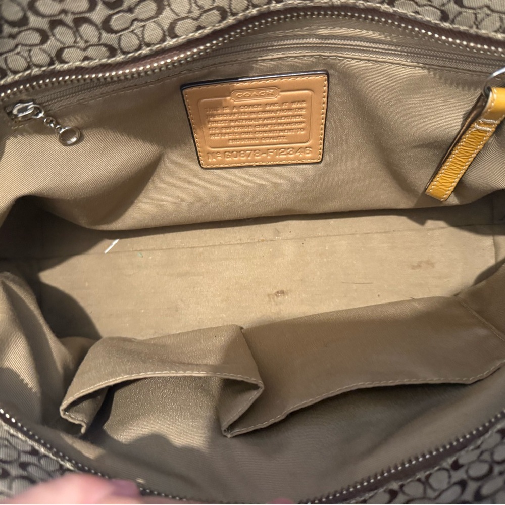 Coach Brown and Tan Tote Bag - Picture 4 of 4